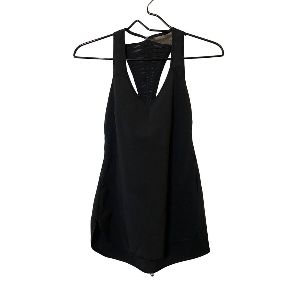 Lululemon Vent It Out Singlet Black fits size 2 or 4 rare